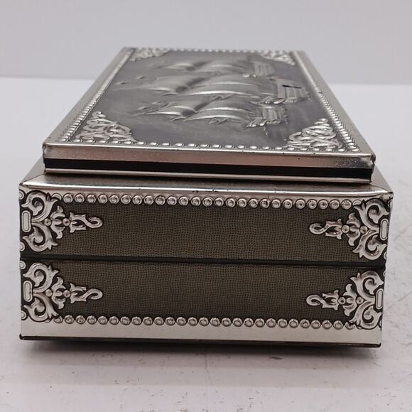 Vintage Elite England Tin Jewelry Storage Box 3D Embosssed Nautical Ships 4751/6 - Picture 2 of 14